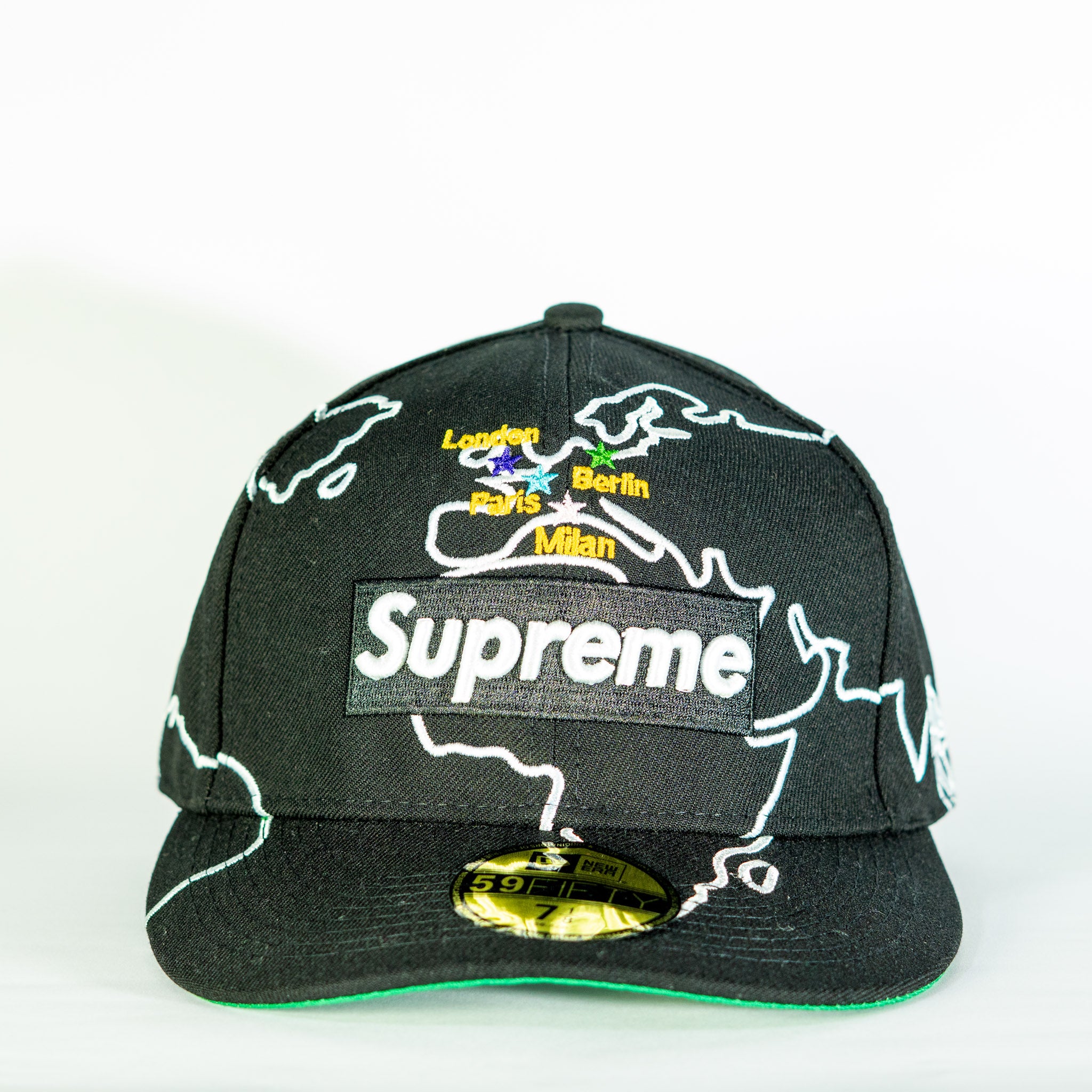 Supreme Worldwide Box Logo New Era Negra