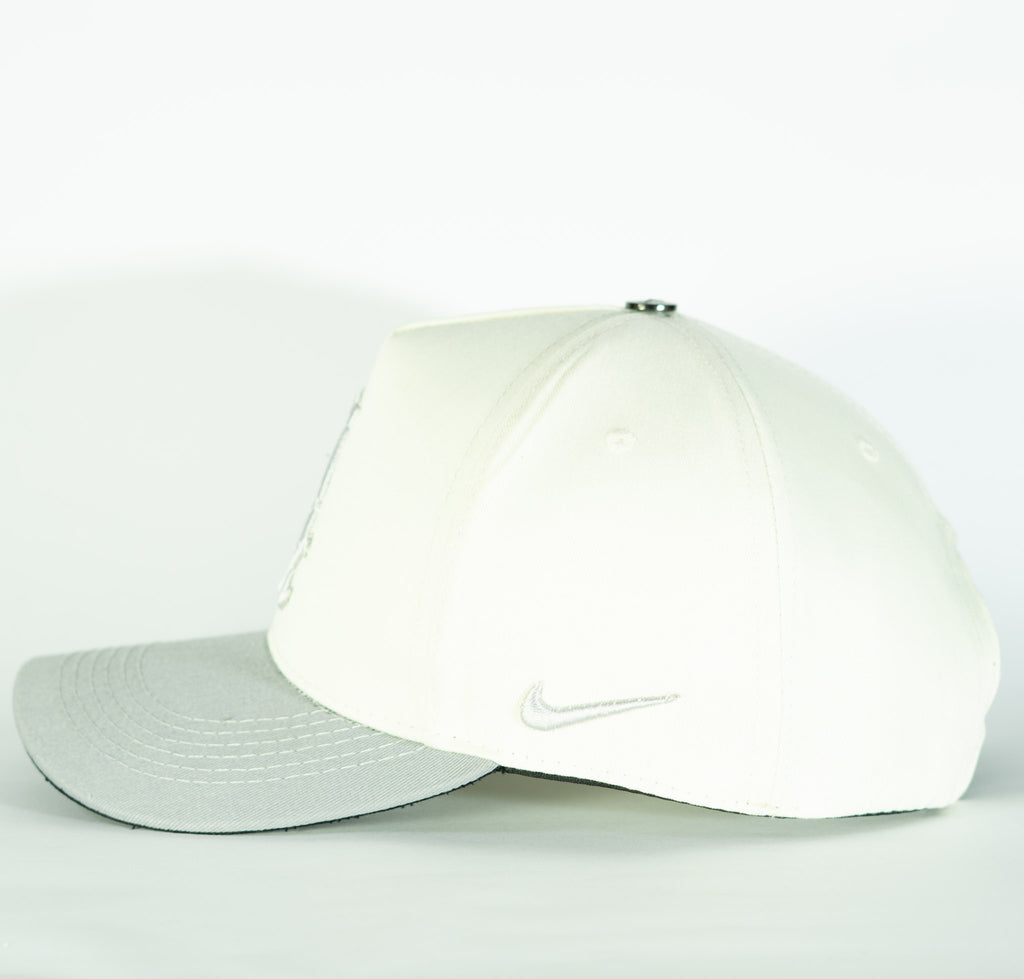 Nike Chicago White Sox Blanco y gris Ajustable